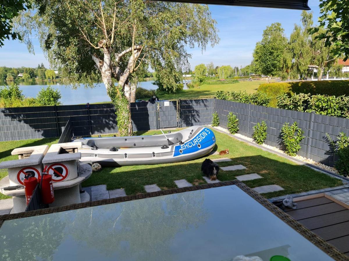 Ferienhaus Am See Hungen Kültér fotó