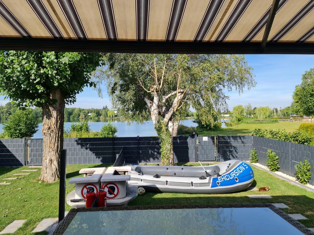 Ferienhaus Am See Hungen Kültér fotó