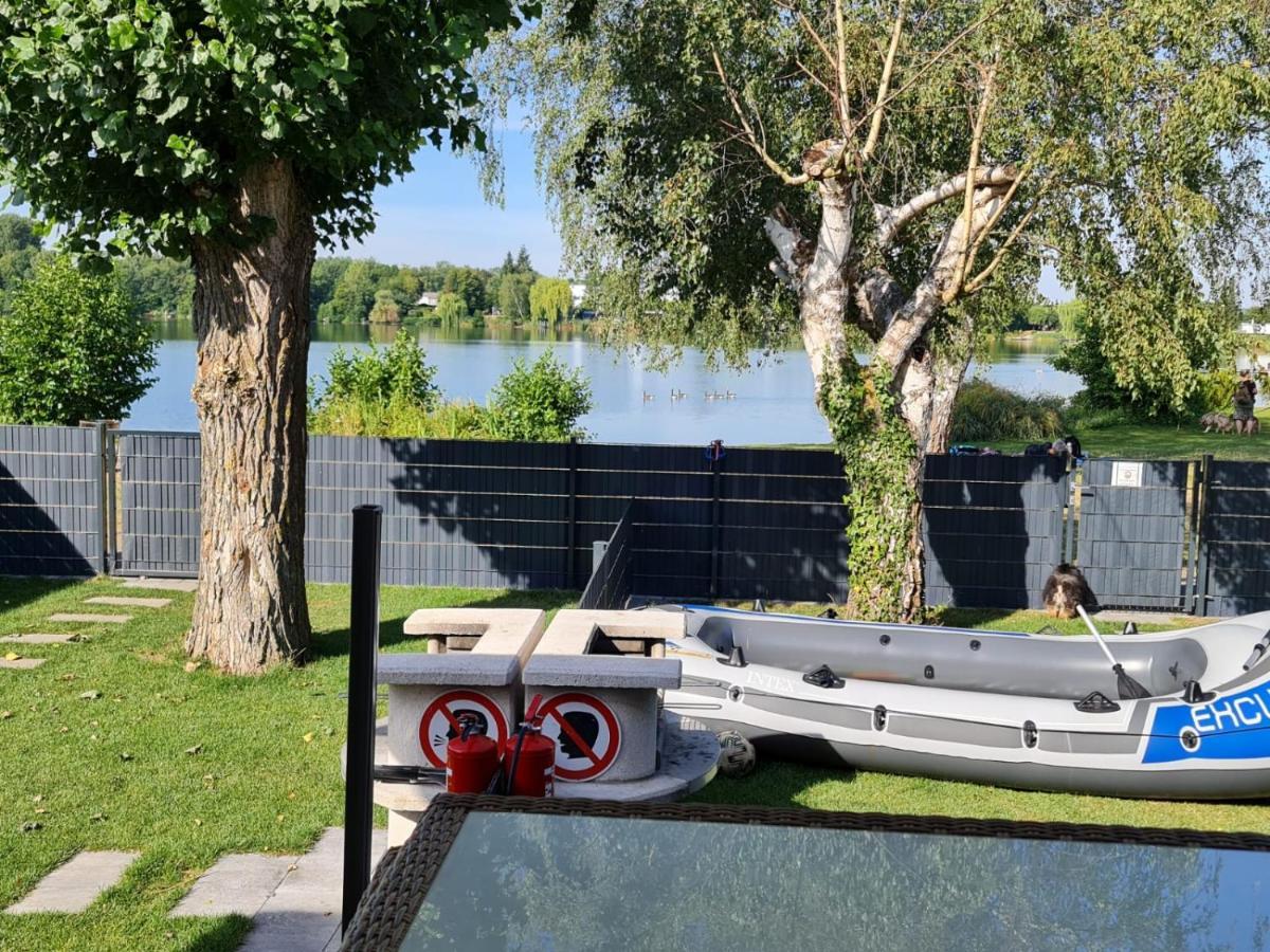 Ferienhaus Am See Hungen Kültér fotó